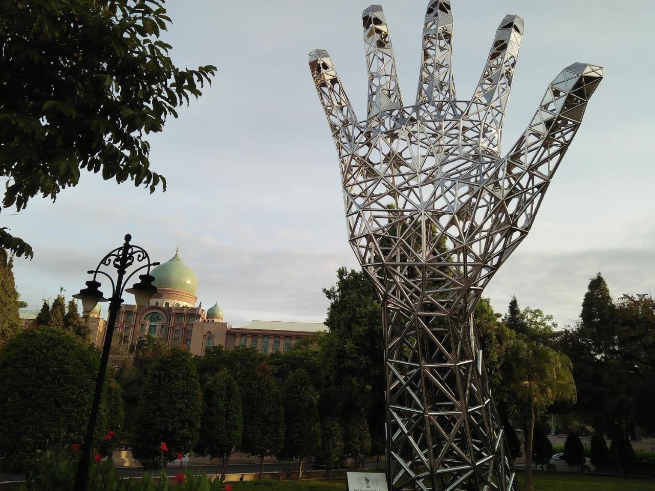 Homestay D 11 Putrajaya Netflix Wifi Экстерьер фото